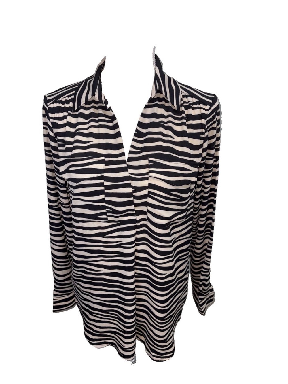 Ann Taylor Black and White Camp Shirt Blouse Zebra Print V-Neck Long Sleeve Sz S